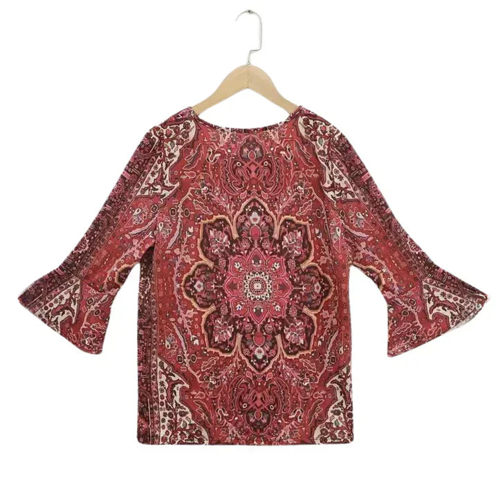 Angela® | Top rouge à Manches 3/4 and décolleté en V