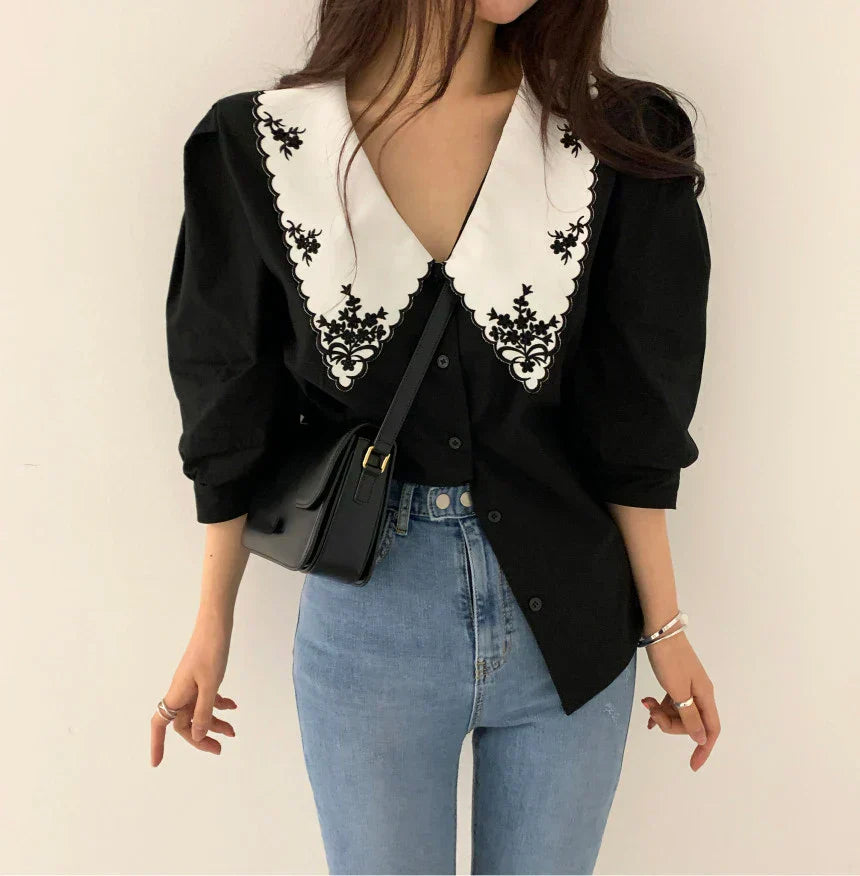 Keren® | Blouse With Floral Embroidery