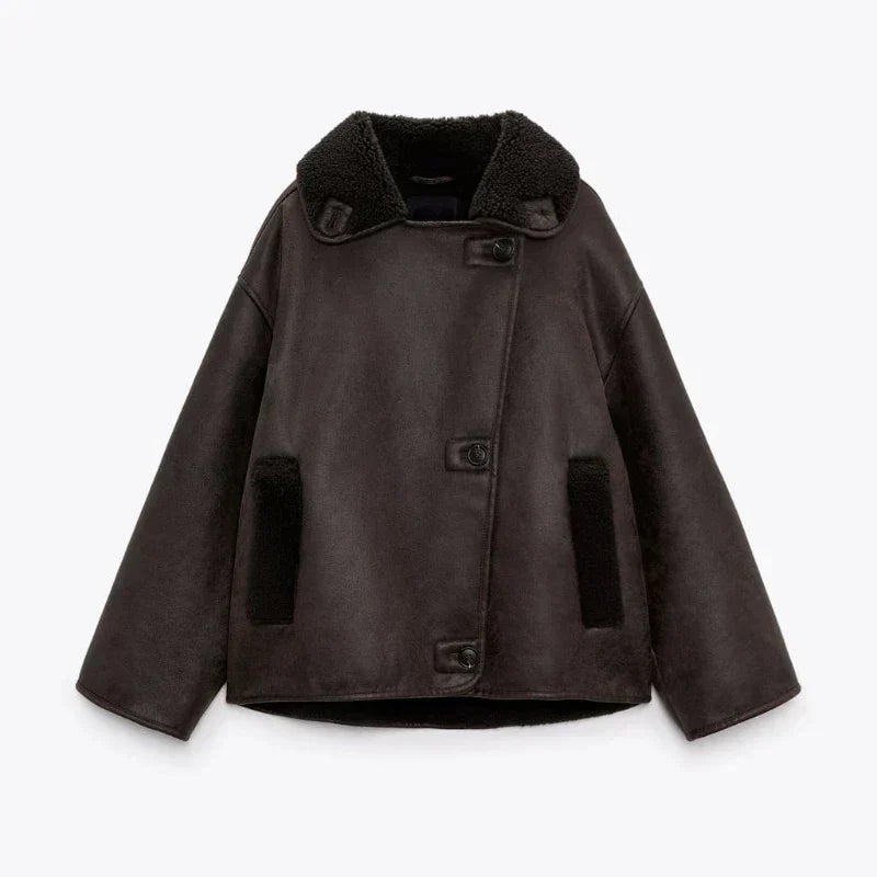 Amelia | Relaxed and timeless winter coat