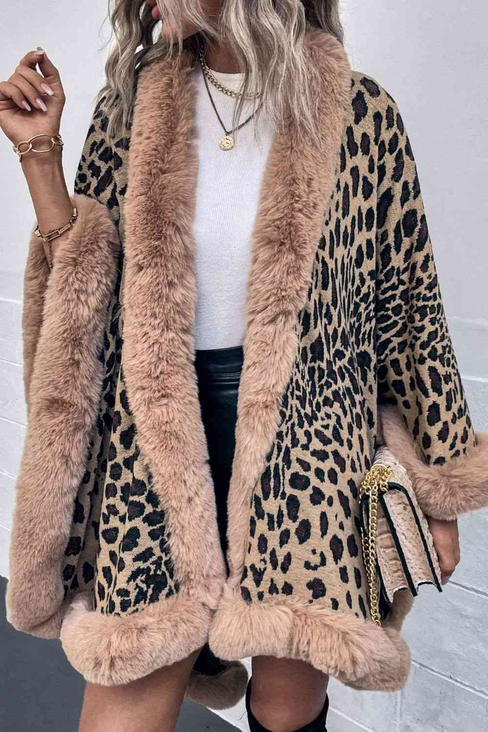 Carmen| Effortless and chic winter garment