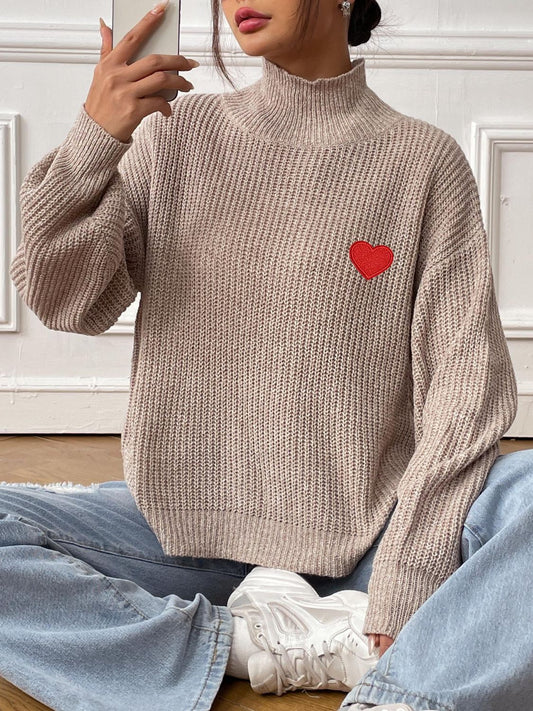 Gabriela | Long-sleeved turtleneck sweater with a heart pattern and dropped shoulders