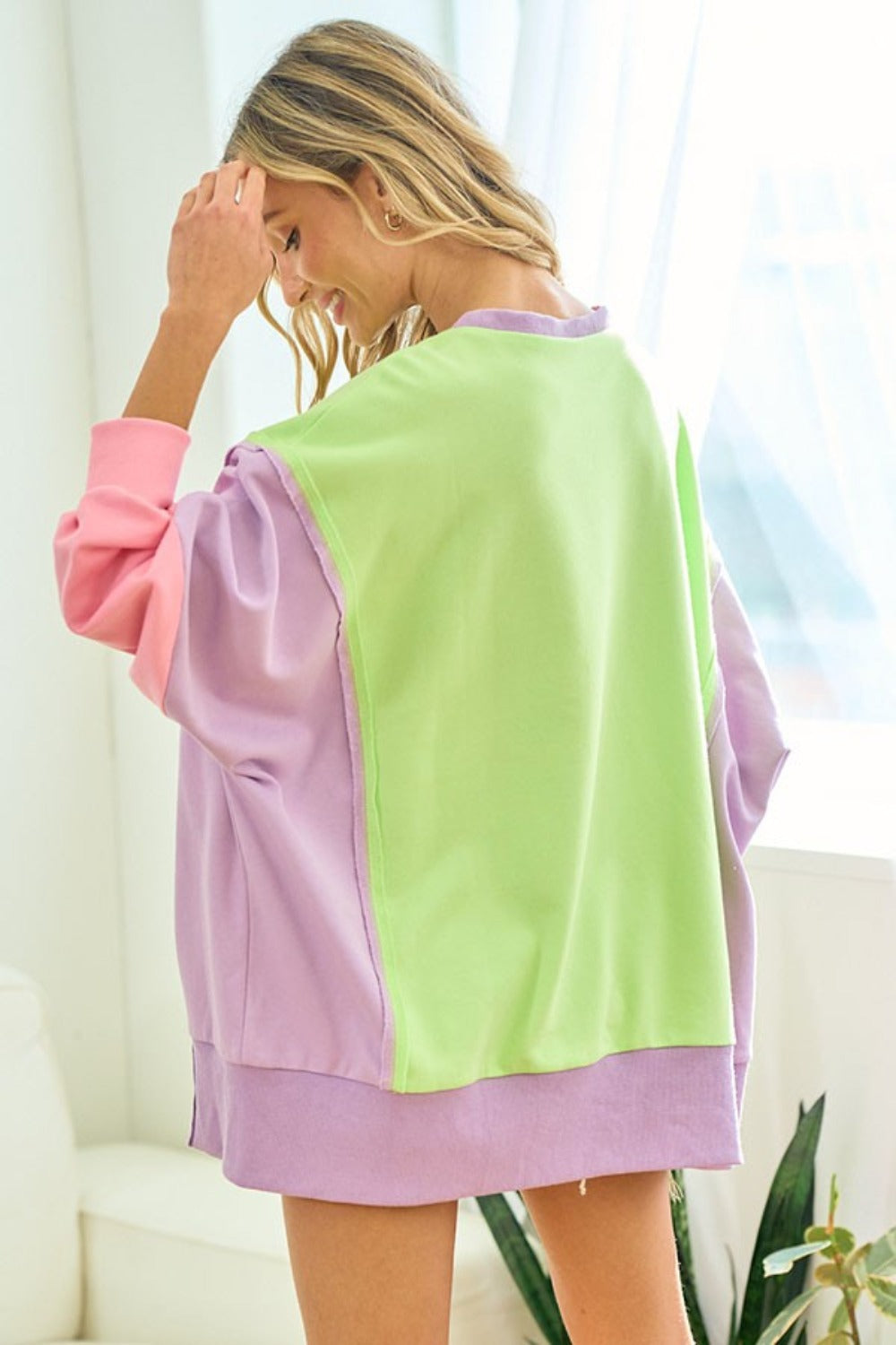 Margot | First Love color block long sleeve slit sweatshirt