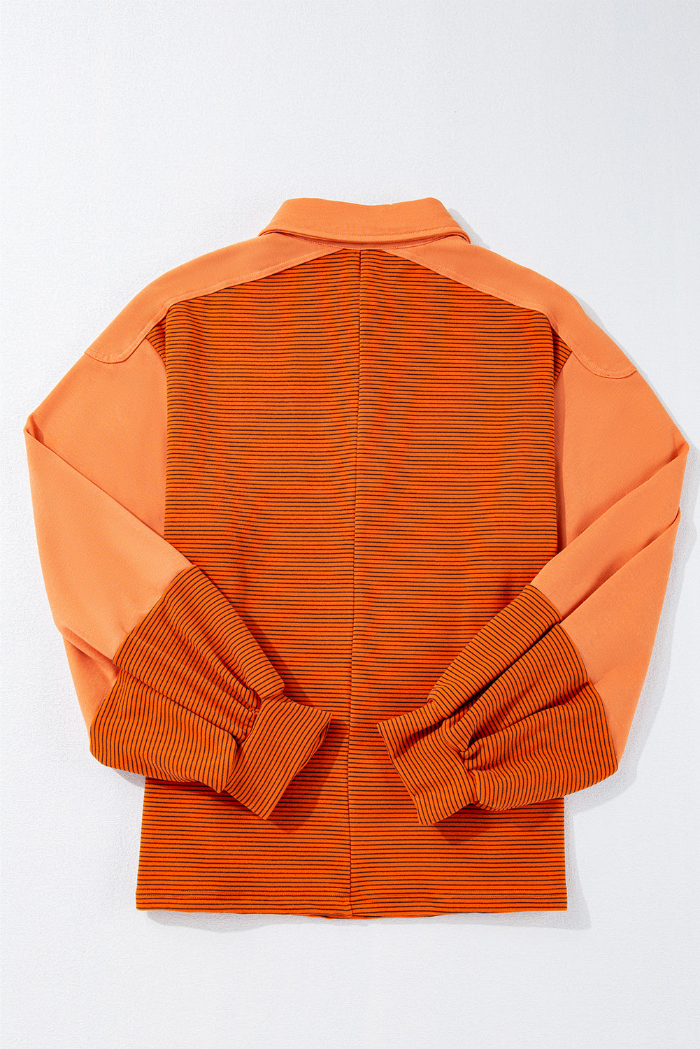 Casandra | Classic and comfortable winter garment.