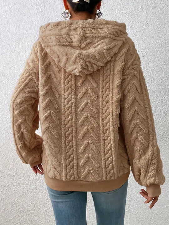Paty | Classic and comfortable winter garment