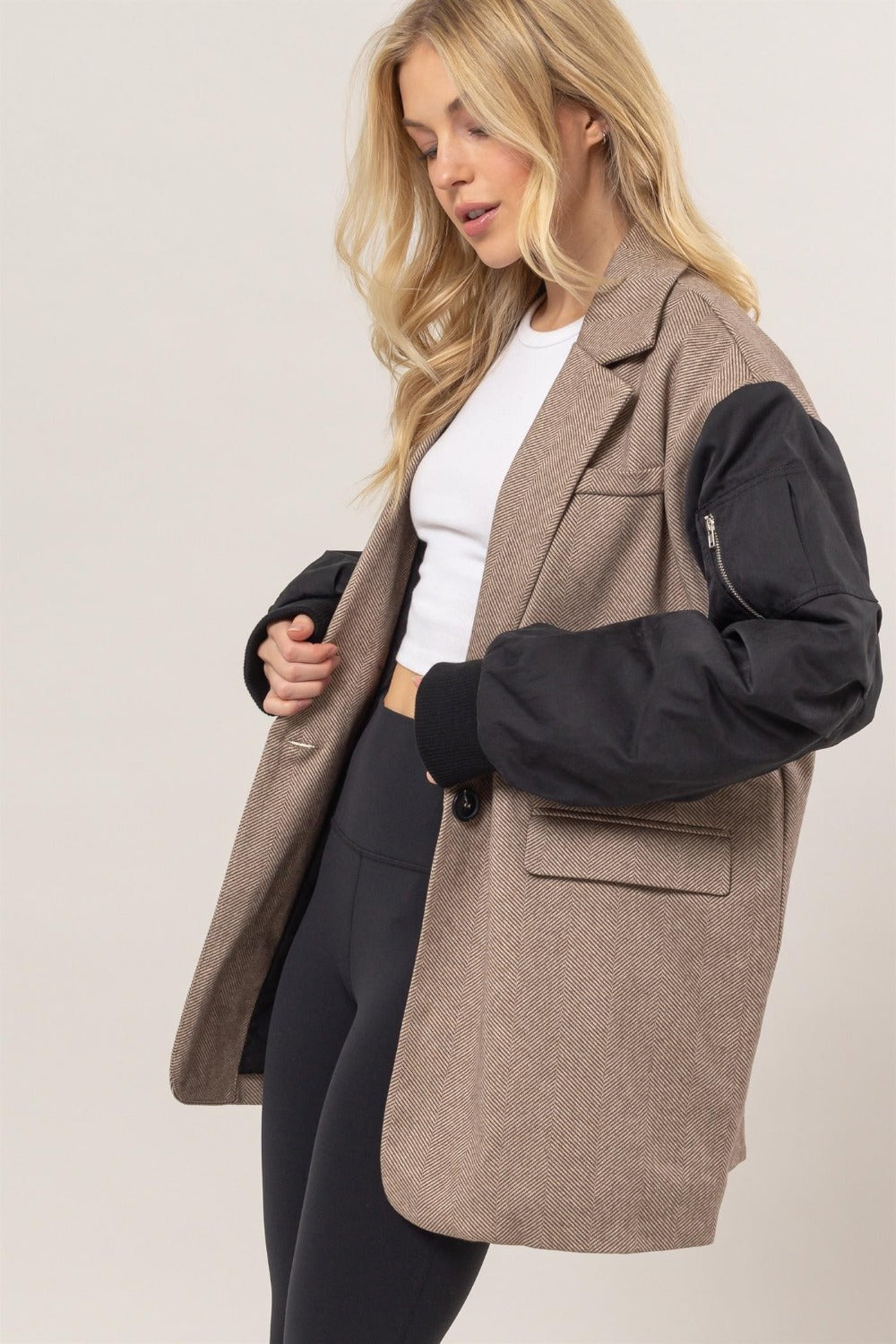 Marina | Long sleeve blazer with herringbone pattern and mixed media contrast