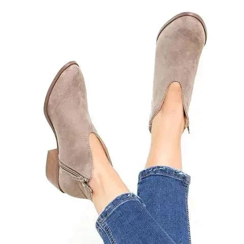 Xenia | Stylish and supportive orthopedic boots