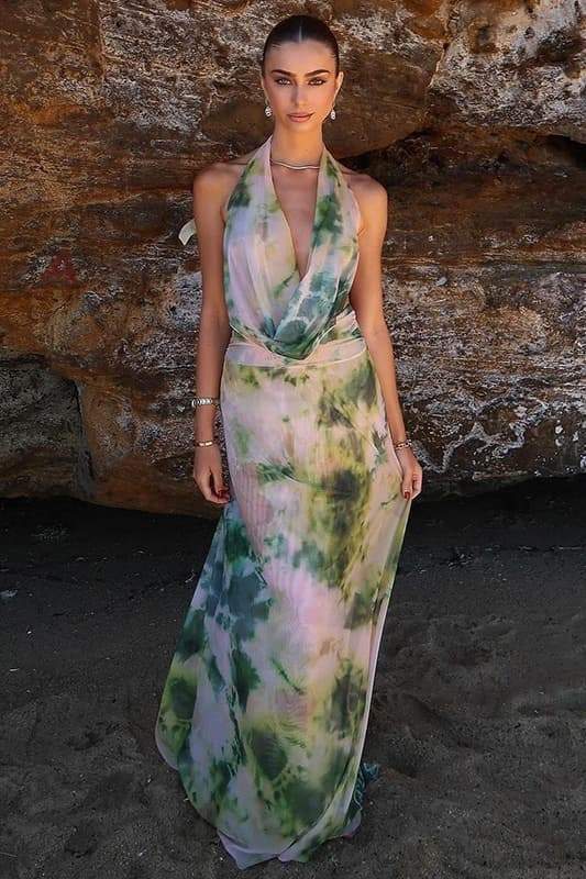 Aída® | Printed Halterneck Maxi Dress