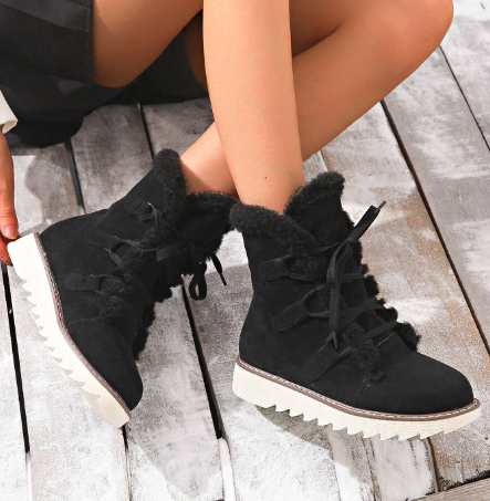 Guillermina | Thick lace-up snow boots with fleece lining