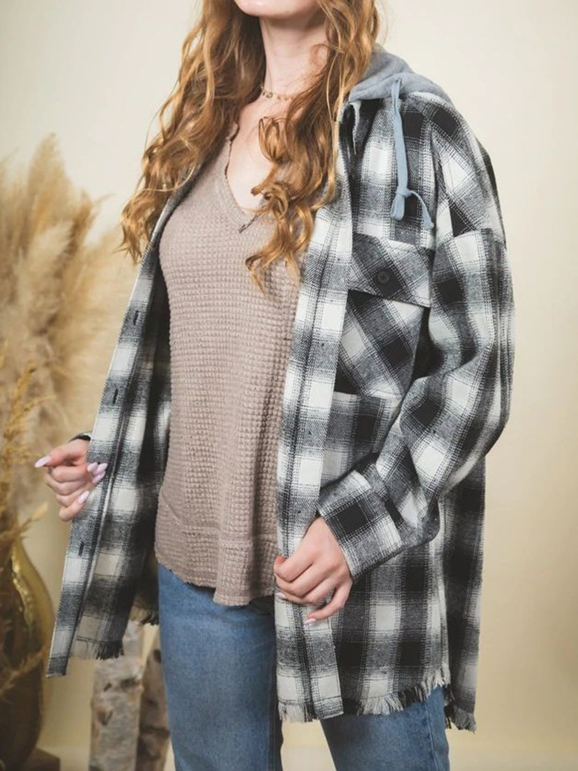 Carmen | Checked long sleeve hooded jacket with raw hem