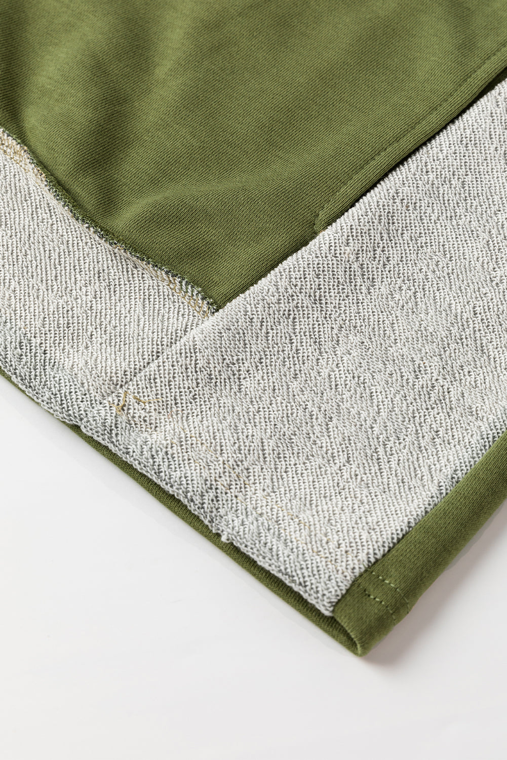 Flor | Relaxed and timeless winter hoodie