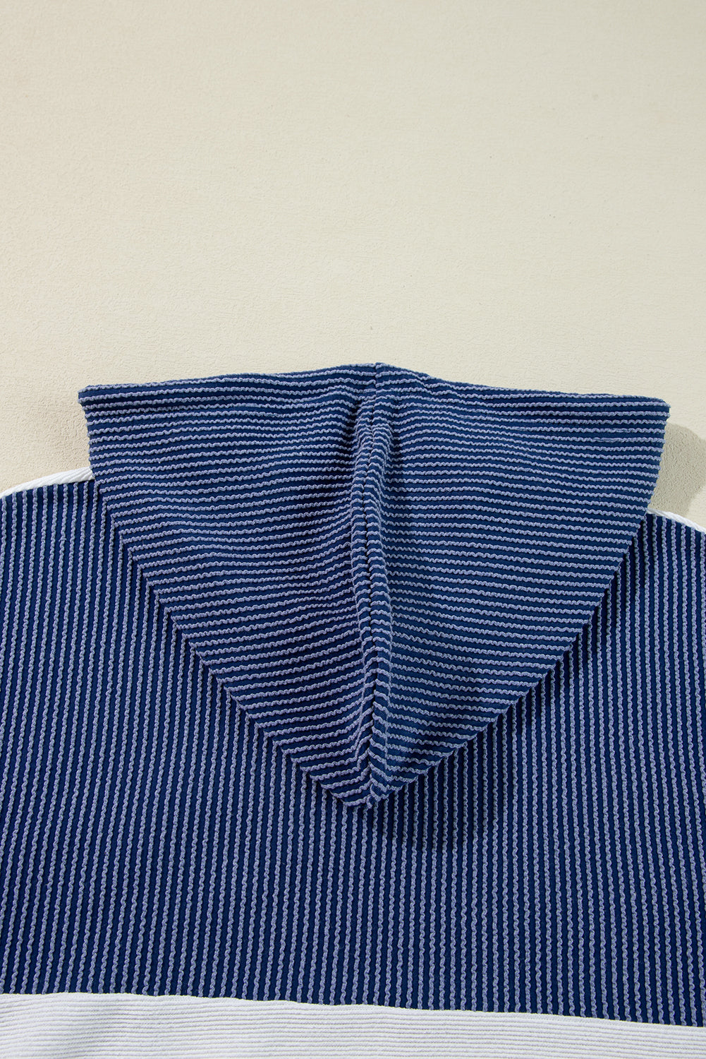 Sol | Elegant and casual winter top