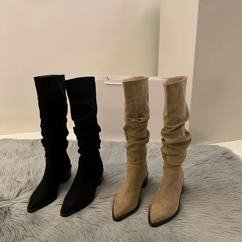 Alina | Robust, pointed ankle boots