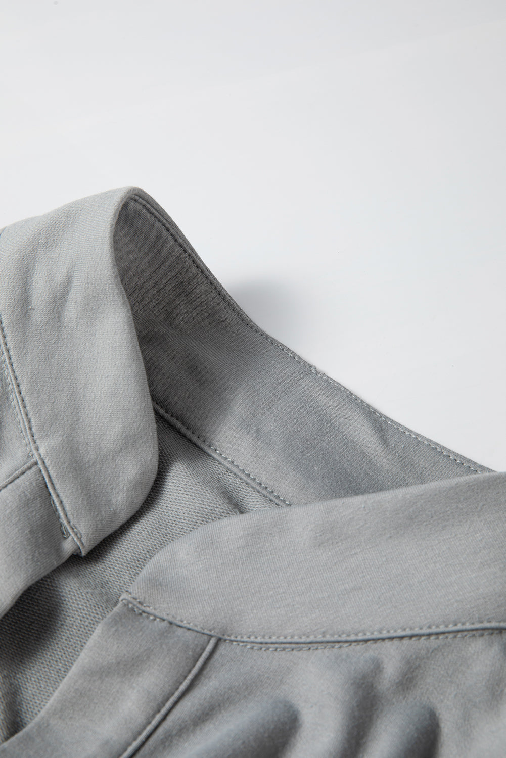 Gloria | Classic and elegant winter cardigan