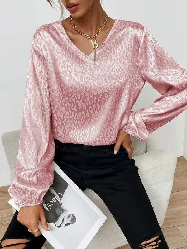 Logan® | Loose Long Sleeve V Neck Leopard Print Blouse