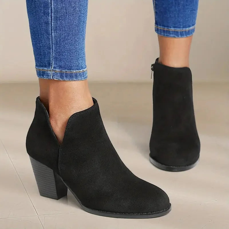 Ivanna | Comfortable and fashionable orthopedic shoes.