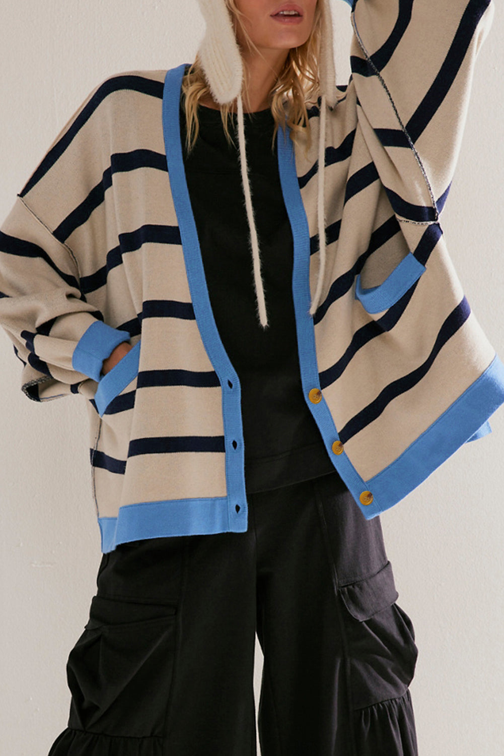 Esther | Casual and fashionable winter cardigan