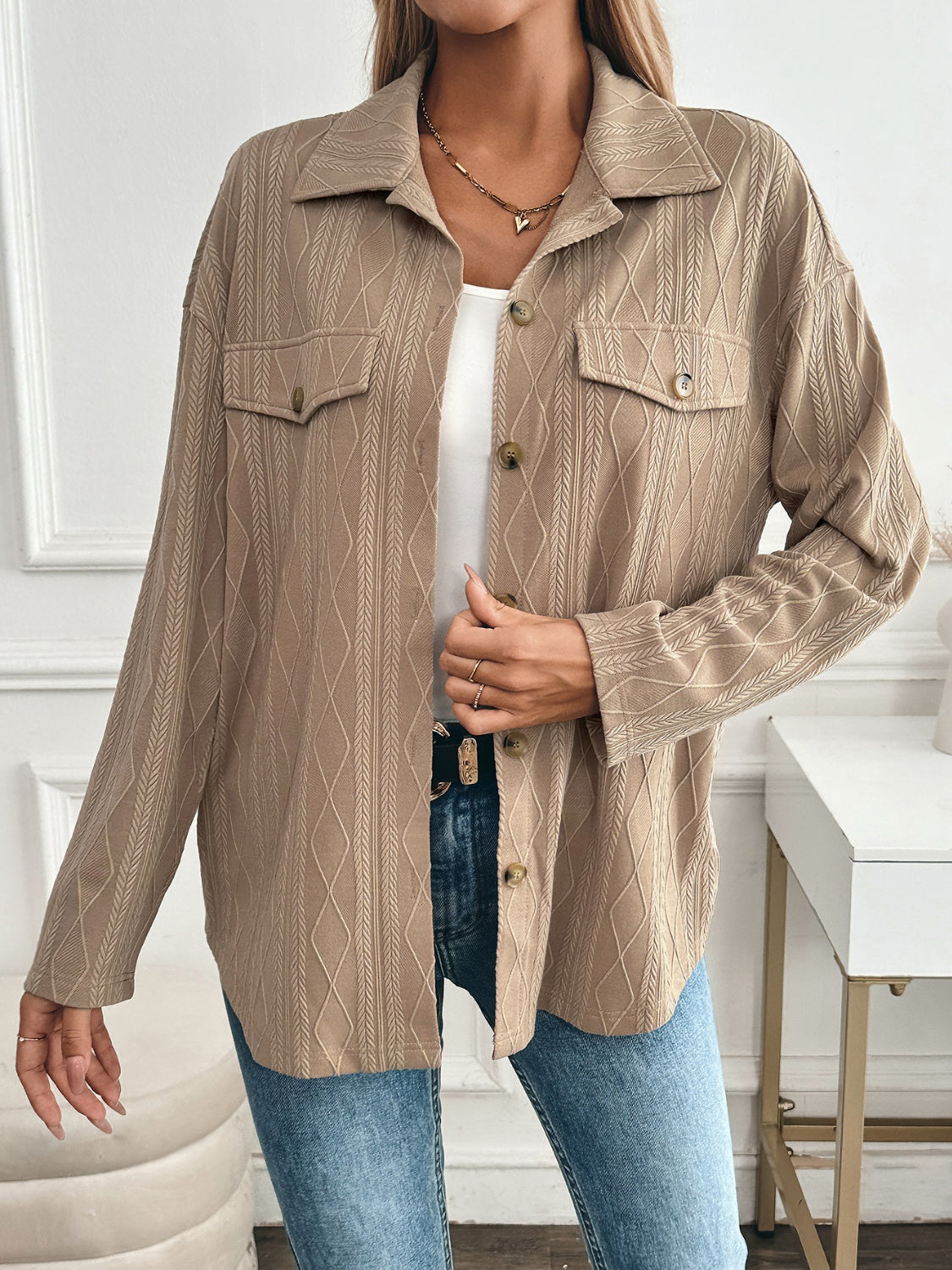 Marieke | Structured collared button-down jacket