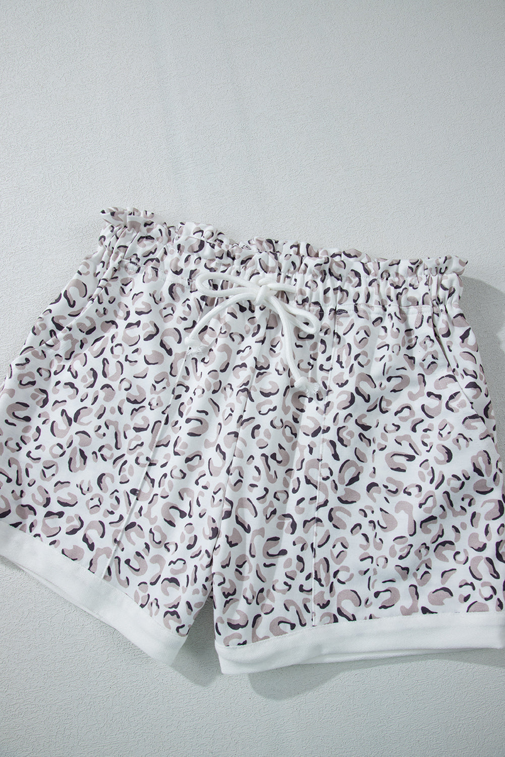 Lina| Elegant and casual winter shorts
