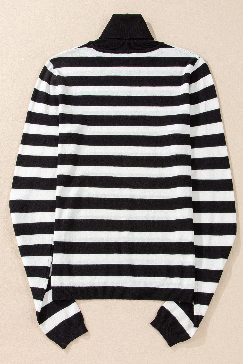 Brigitte | Simple and stylish winter sweater