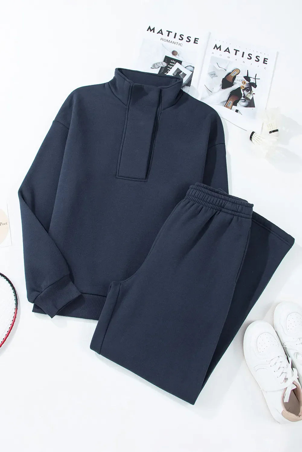 Lidia | Active set consisting of a long sleeve top and pants with a half-length snap fastening