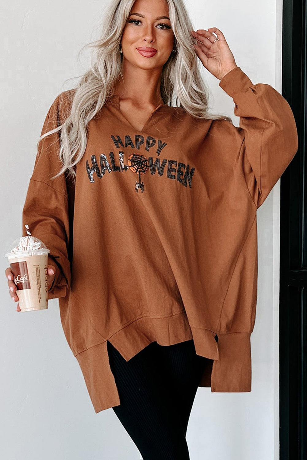 Valentina| Modern and fashionable winter top