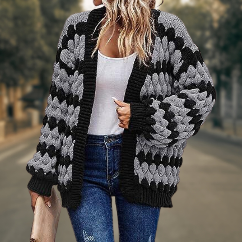 Graciela | Modern and versatile winter garment