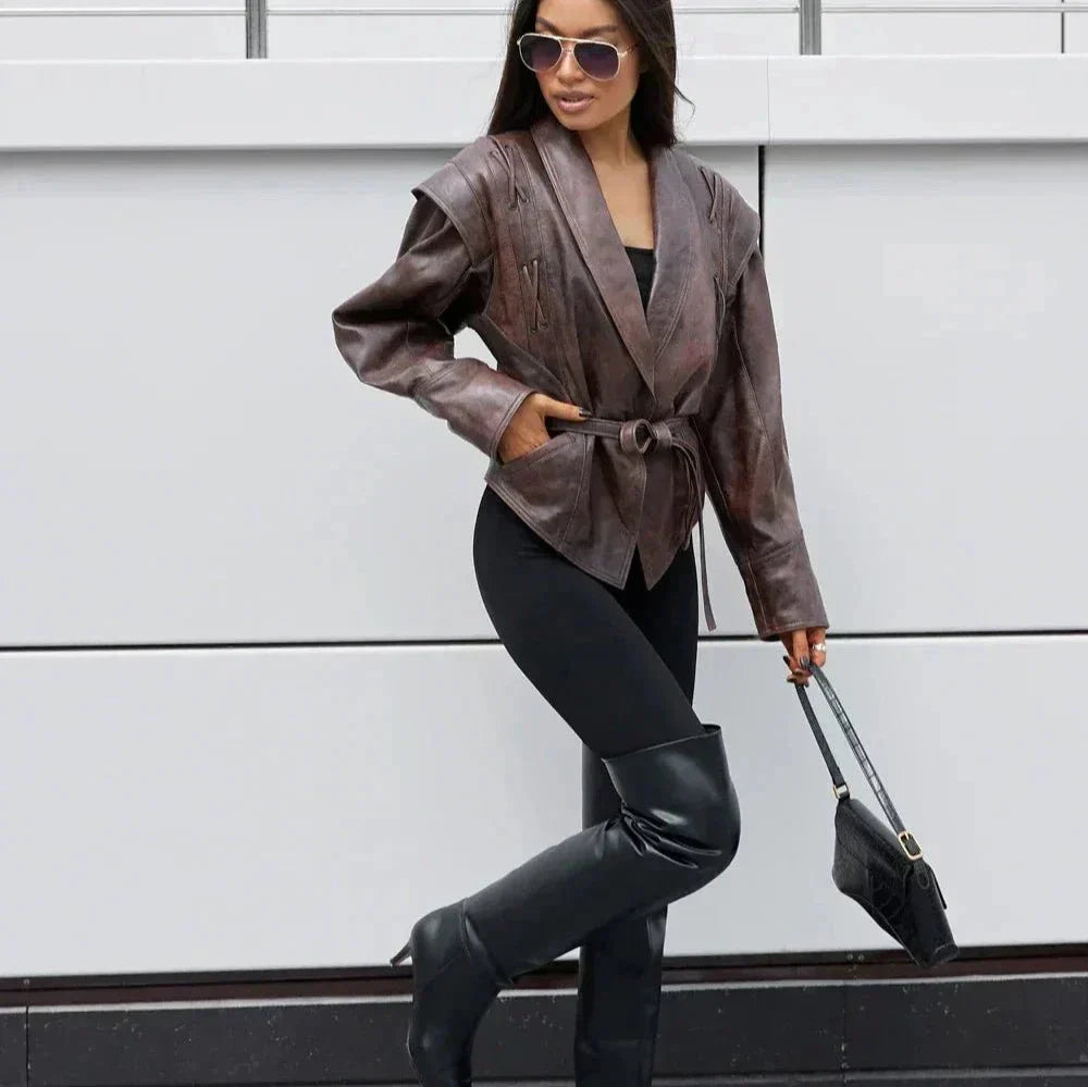 Monica® | Vintage V-neck coat