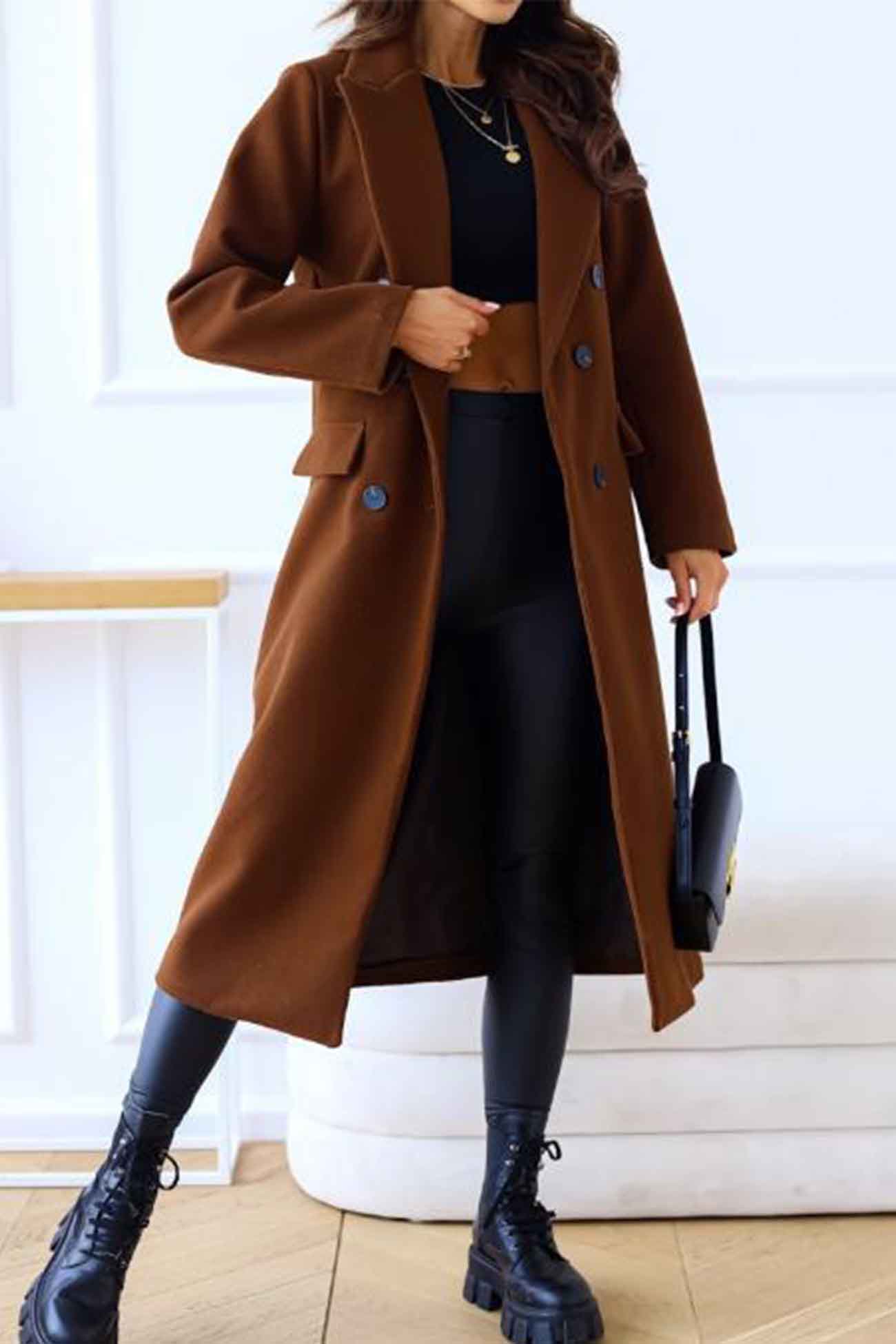 Giorgia | Double-breasted coat with lapels and long sleeves