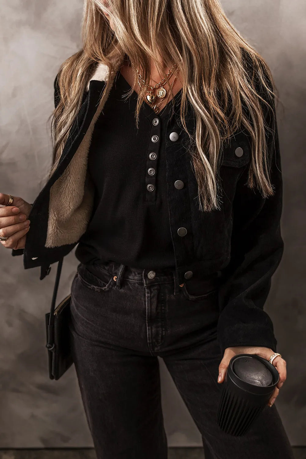 Lilian | Fluffy button-down jacket with collar