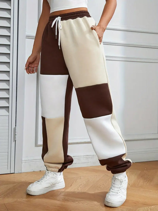 Jimena | Stylish jogging pants with a color block design