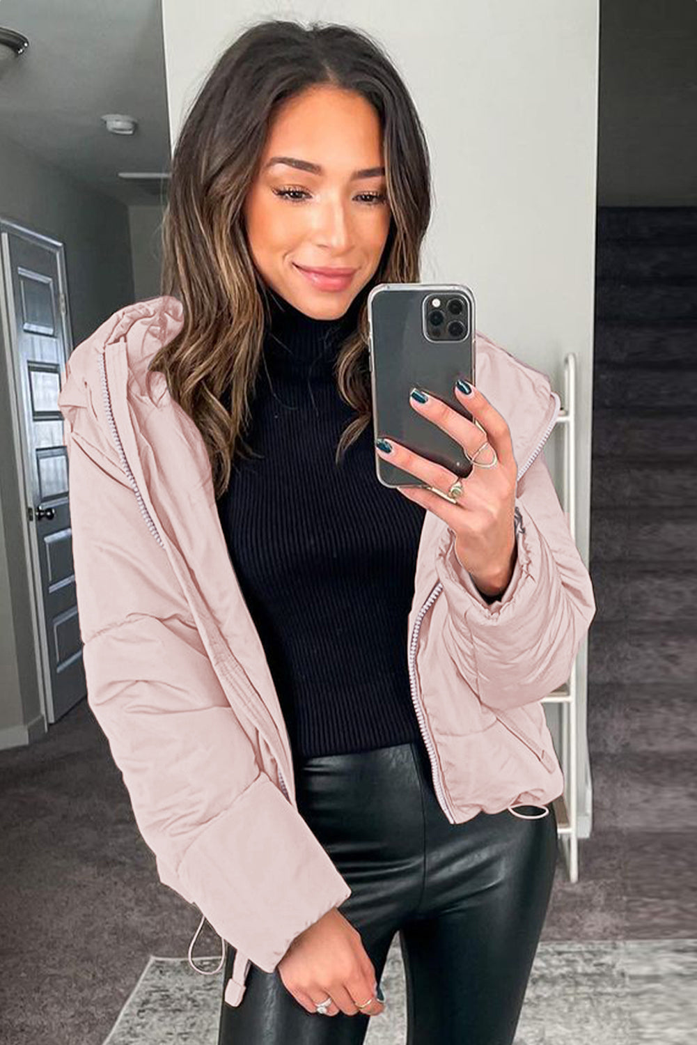 Yolaina | Trendy and elegant winter coat