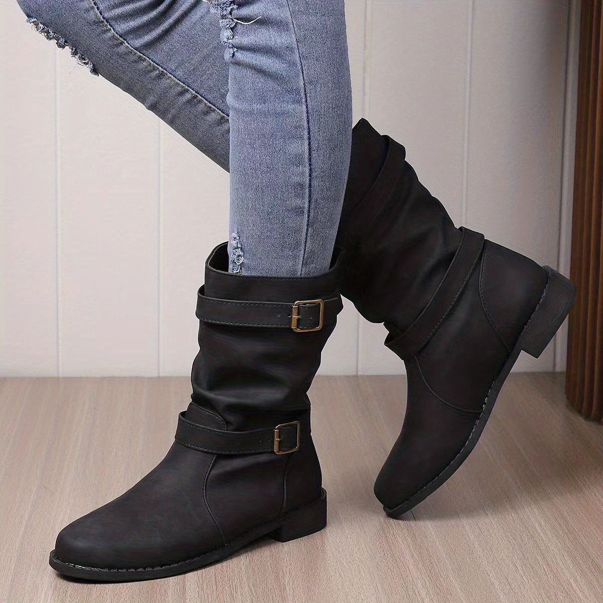 Karla | Stylish and supportive orthopedic boots.