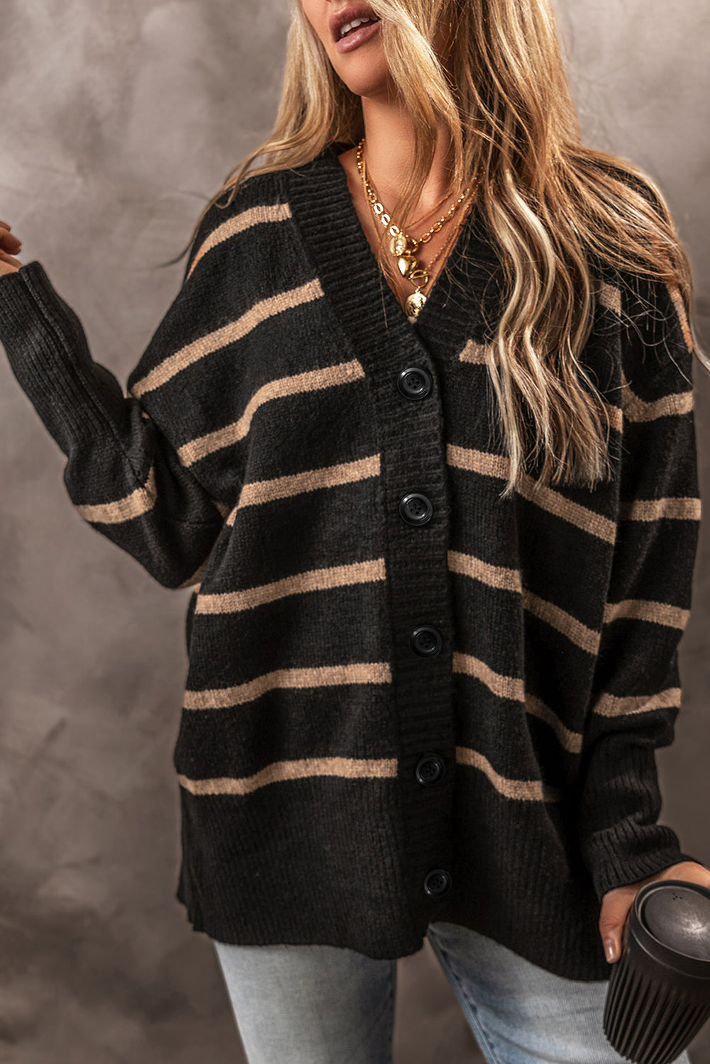 Ornella | Classic and stylish winter cardigan