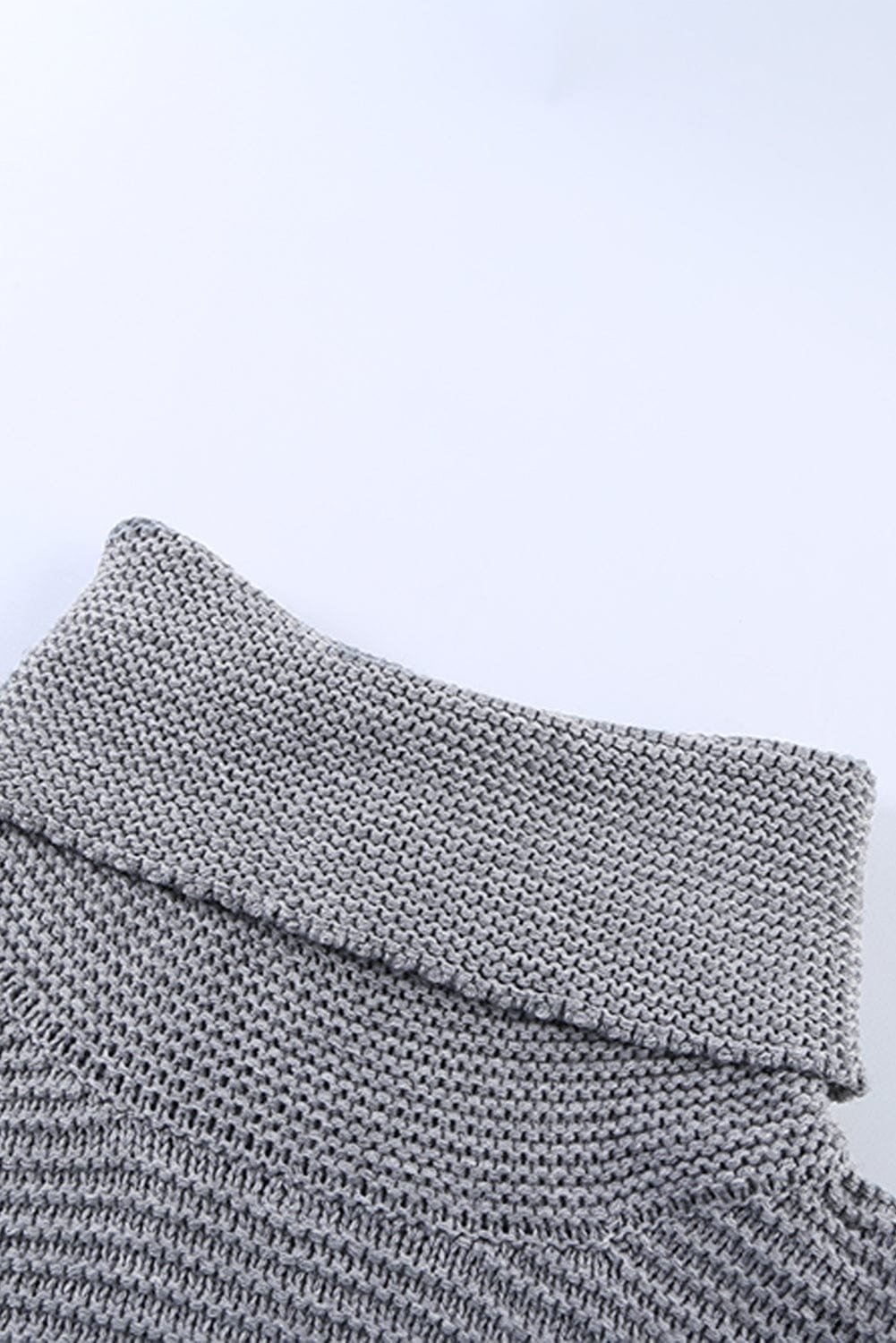 Jesica | Timeless and elegant winter sweater