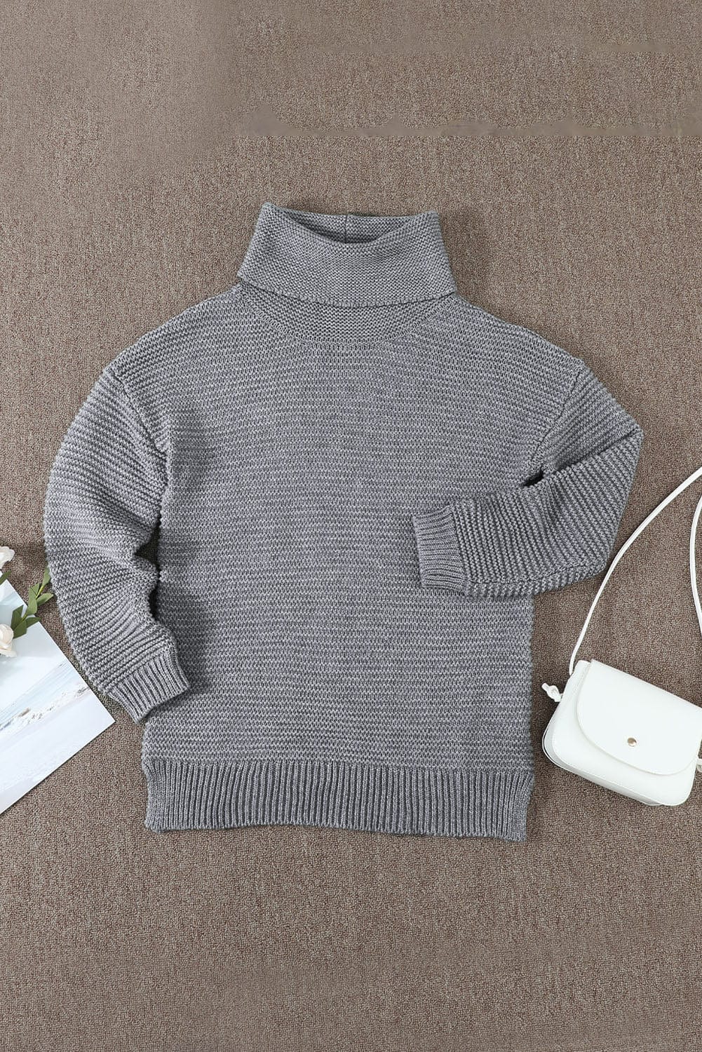 Jesica | Timeless and elegant winter sweater