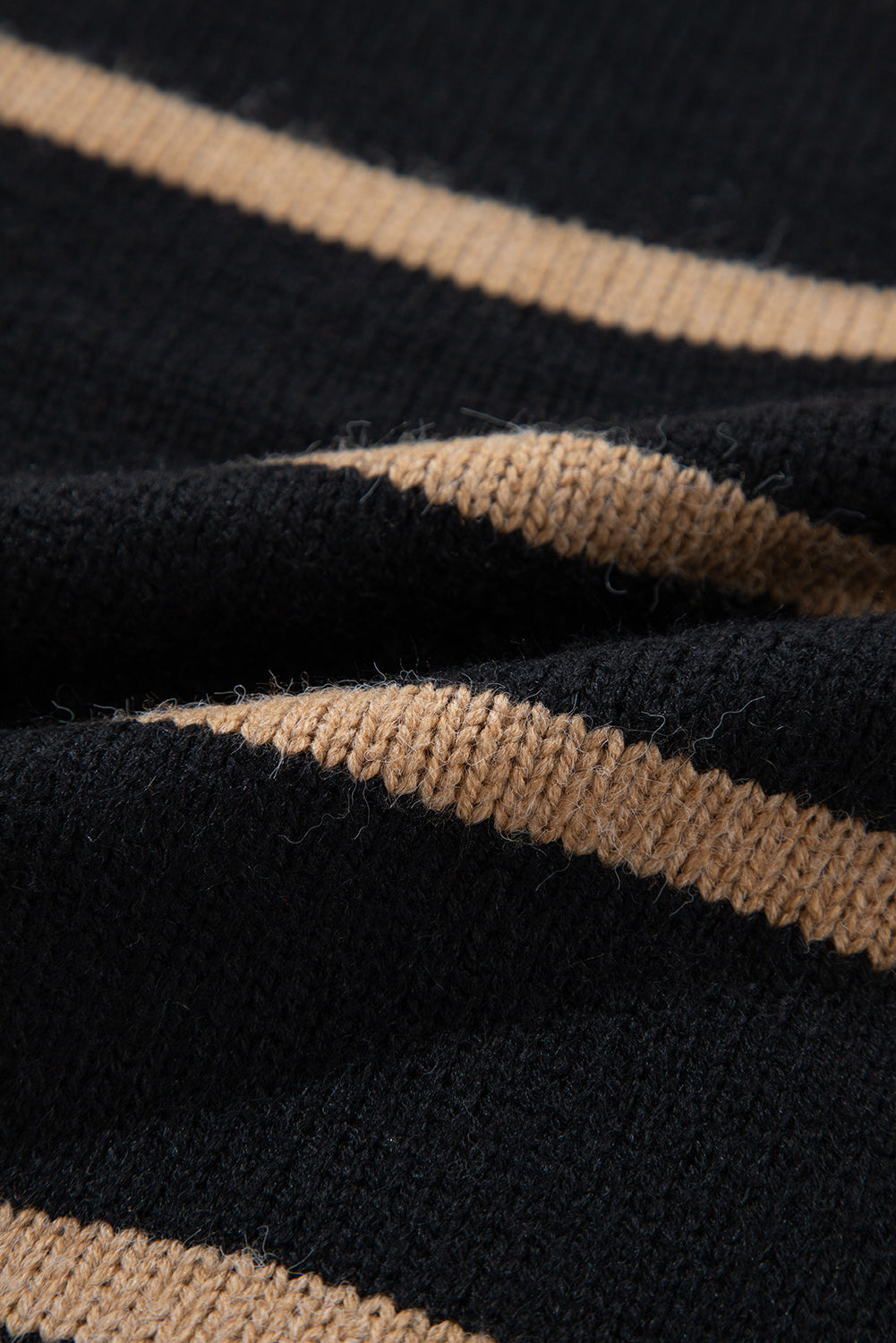 Ornella | Classic and stylish winter cardigan