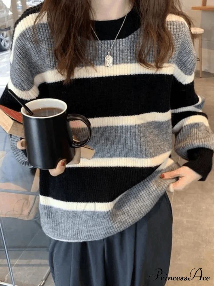 Color Block Striped Trendy Knit Crop Top