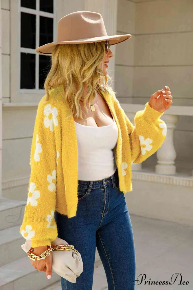 Cozy Blooms Floral Charming Print Fuzzy Cardigan