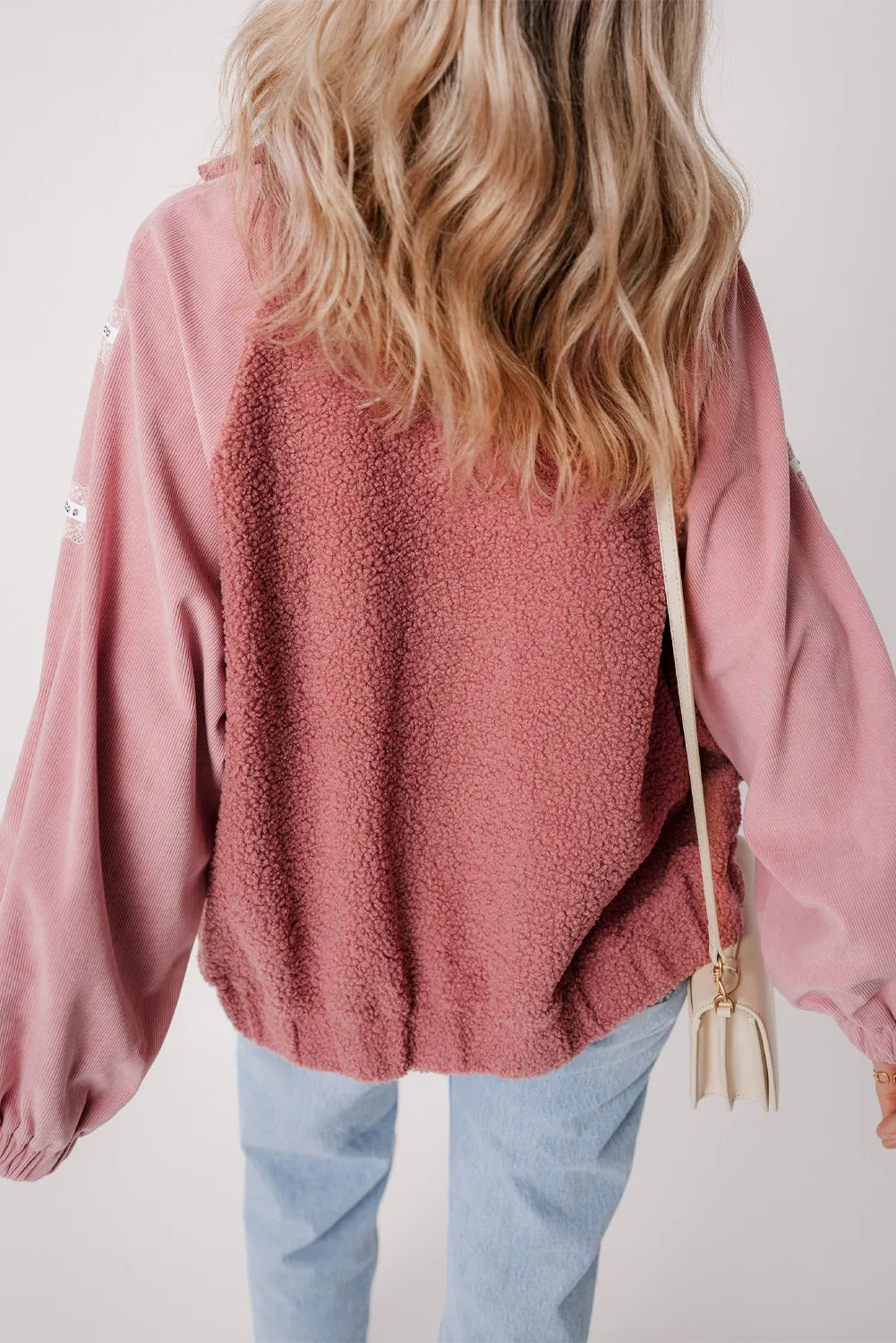 Lucía | Long sleeve jacket with fluffy lace detail and zip fastening