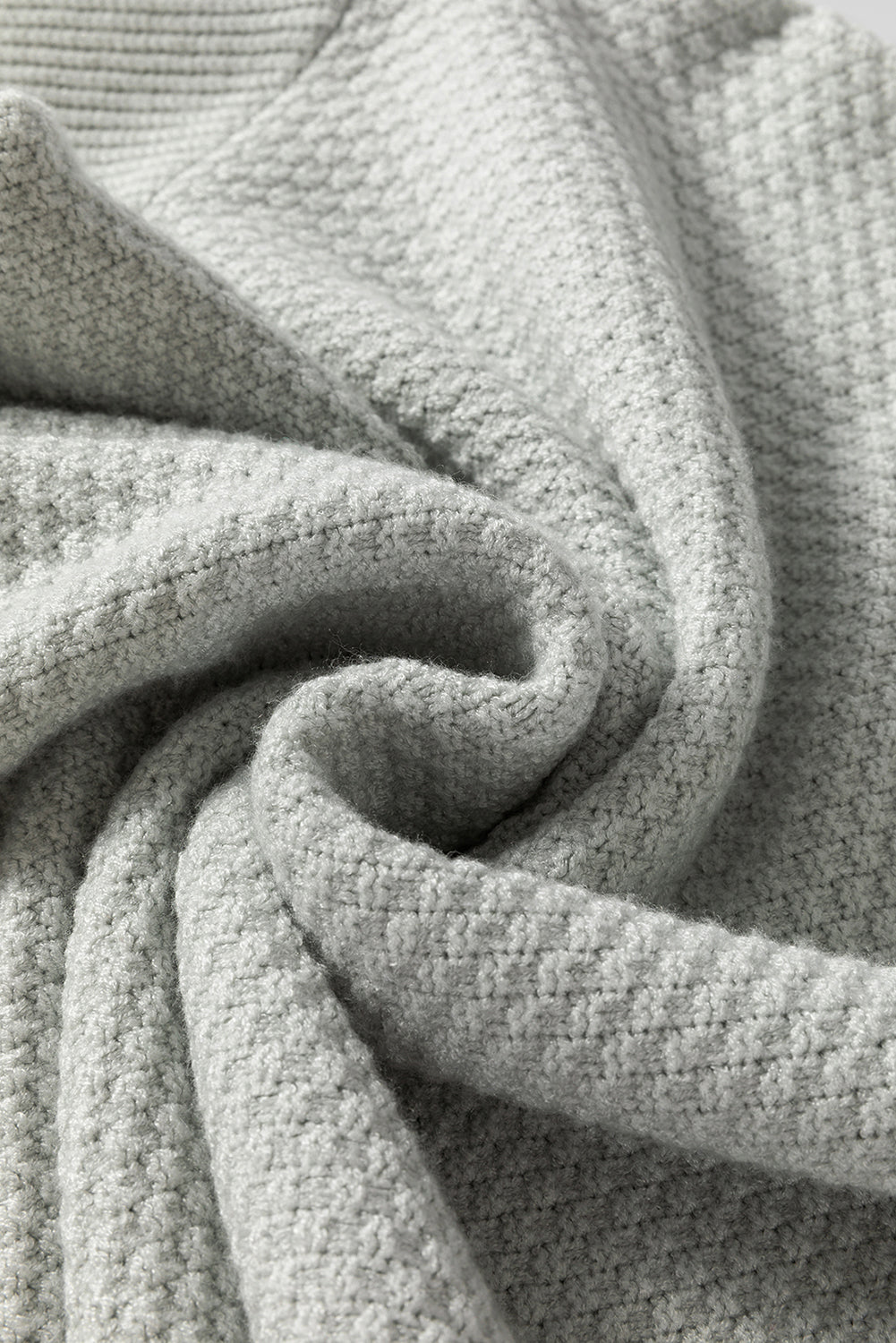 Frieda| Stylish and elegant winter sweater
