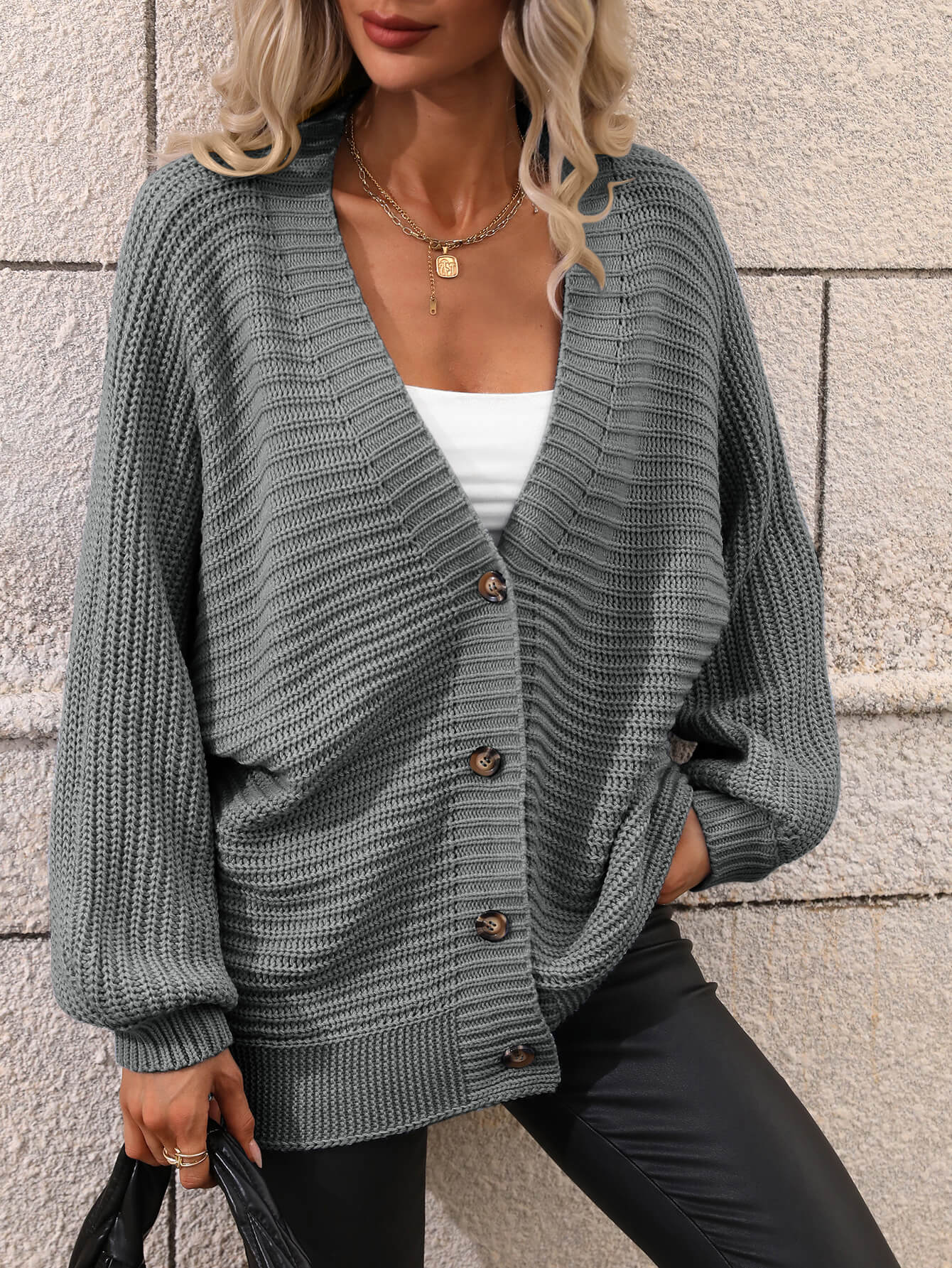 Luisa | Chic and versatile winter cardigan