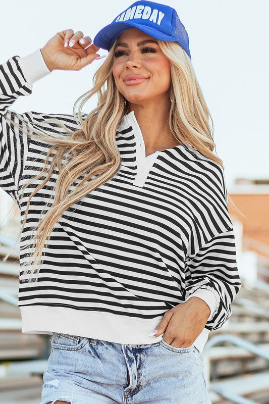Mia | Striped oversized crew neck sweatshirt with color block design