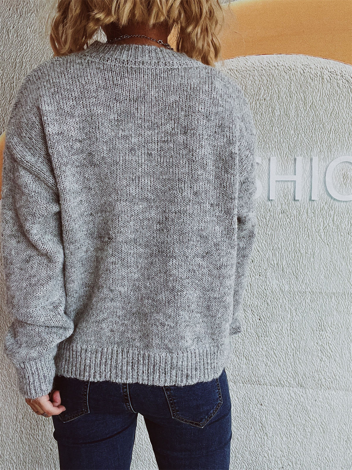 Maite | Long-sleeved sweater with a crew neck and bow trim