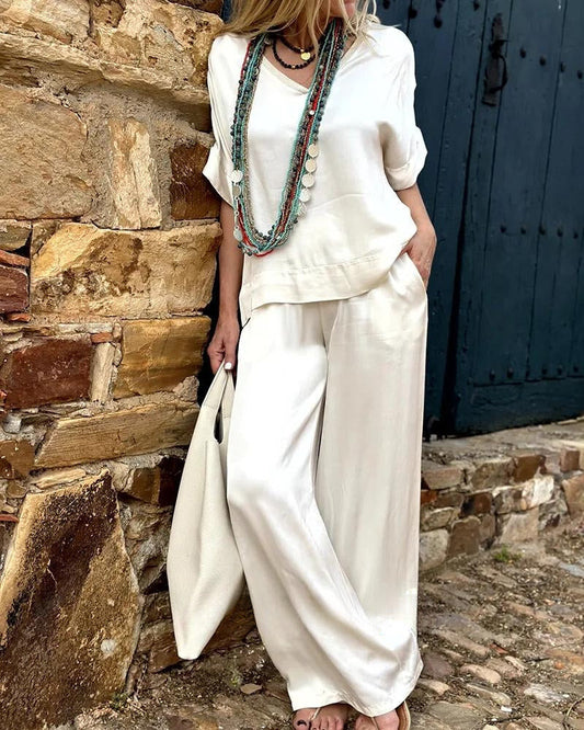 Leandra® | Blouse And Trousers In The Elegance Set