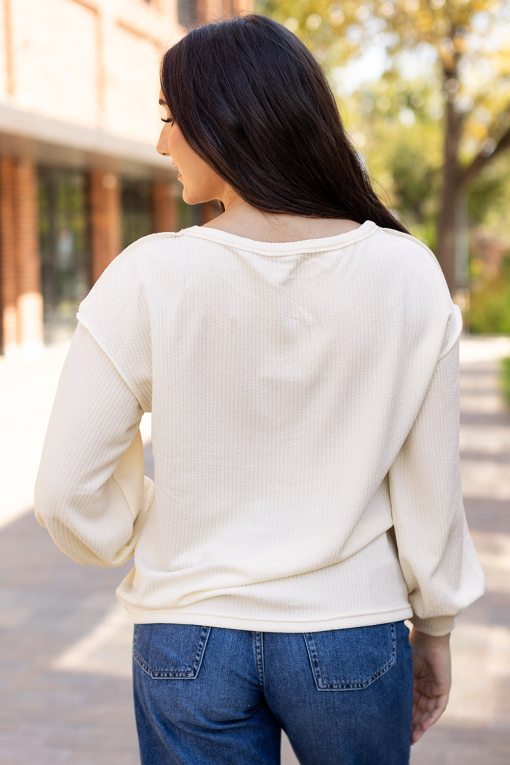 Reina | Timeless and elegant winter top