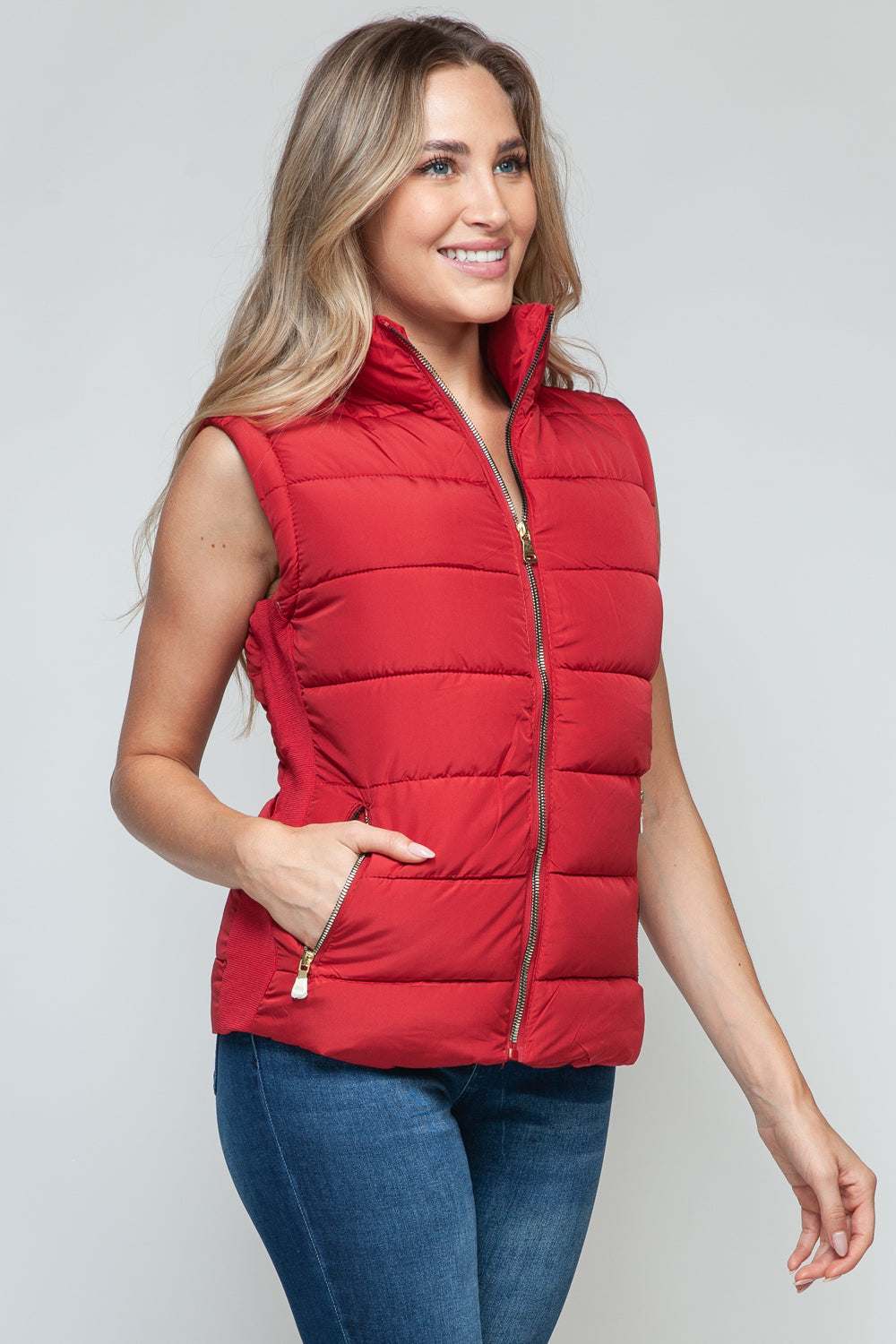 Marie | Snobbish turtleneck vest with zip and pockets