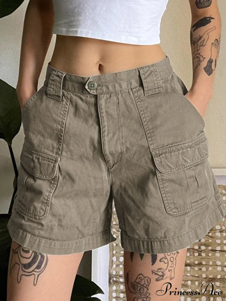 Trendy Cargo Shorts with Pockets