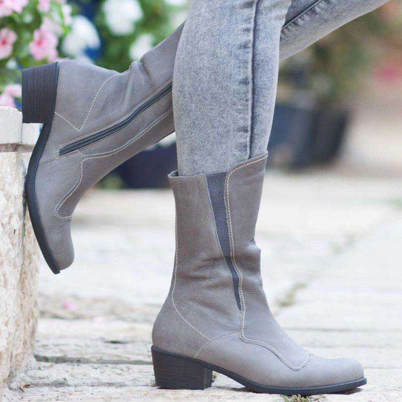 Fatima | Relaxed and supportive orthopedic boots