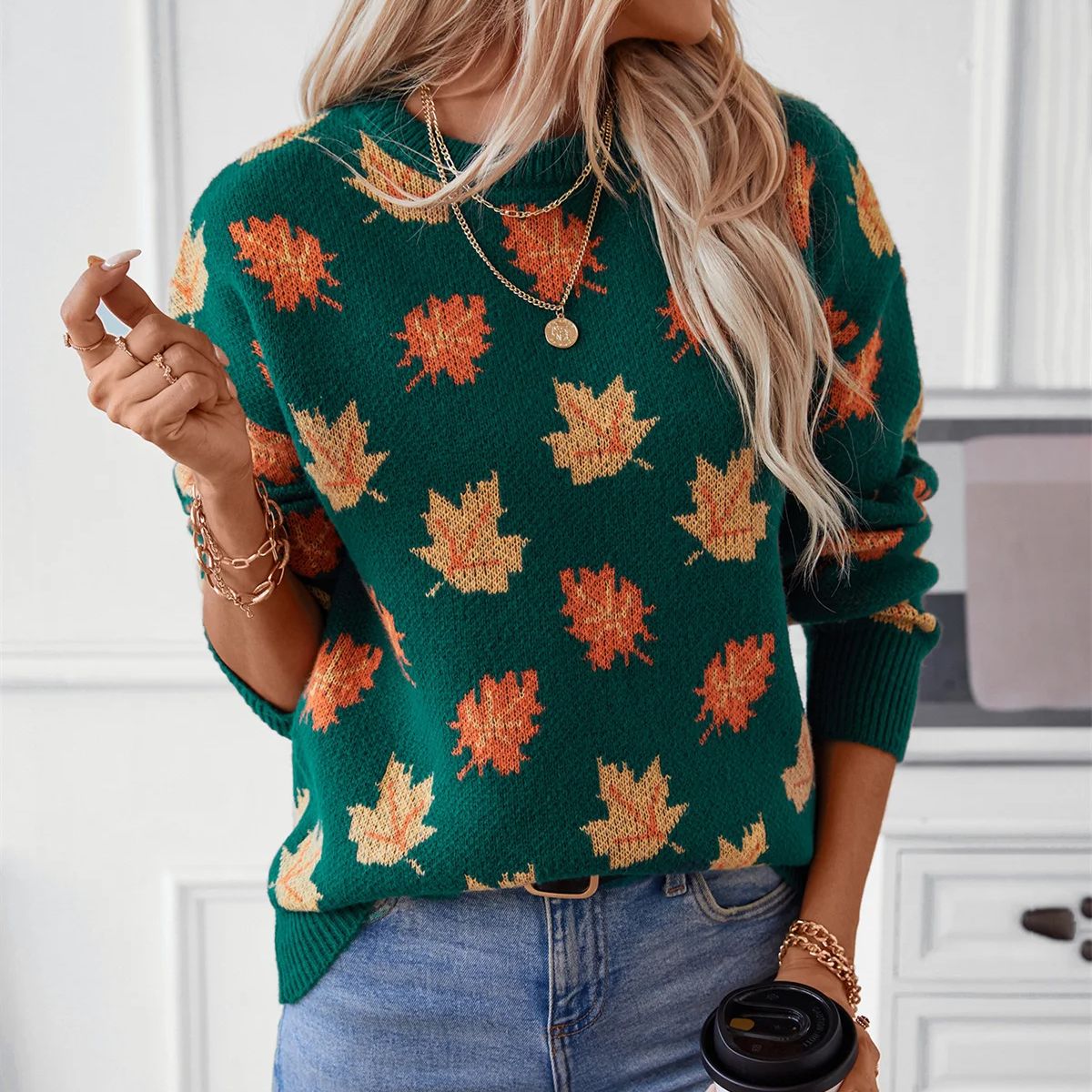 Guillermina | Women's sweater with autumn leaves