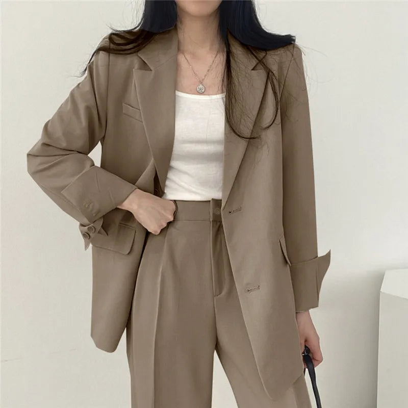 Cayetana® | Women's solid-color blazer and straight-cut pants set